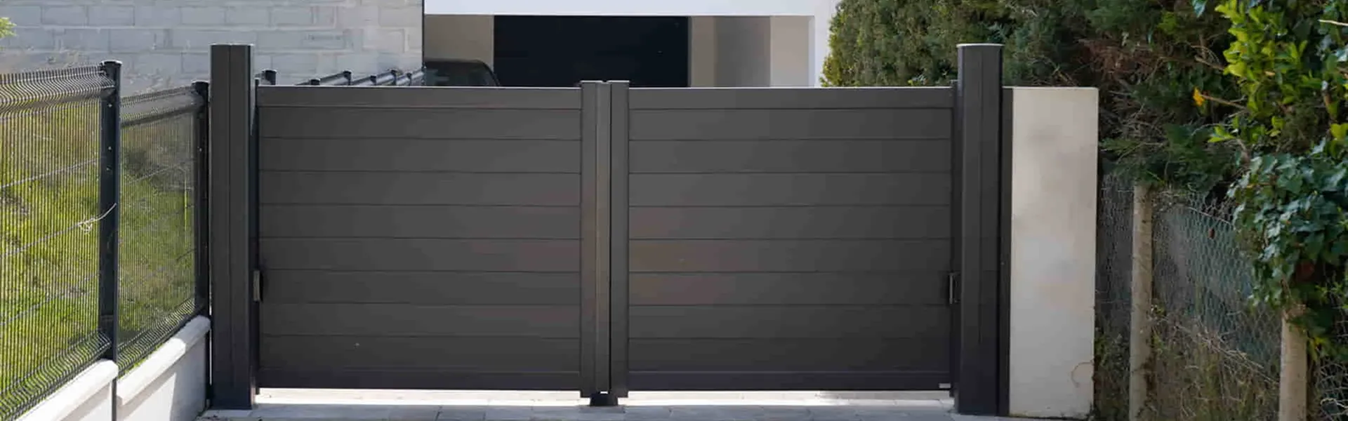 Portail à Mouliherne -HABITAT DÉCOR SUD-OUEST